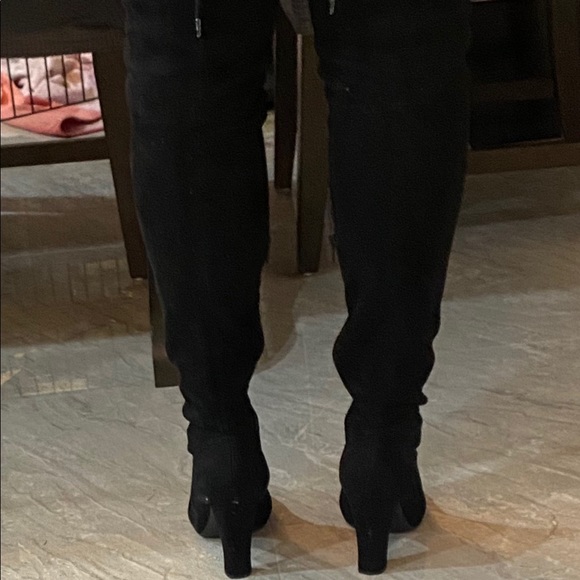 Size 8: Over the knee suede high heel boots - Picture 2 of 4